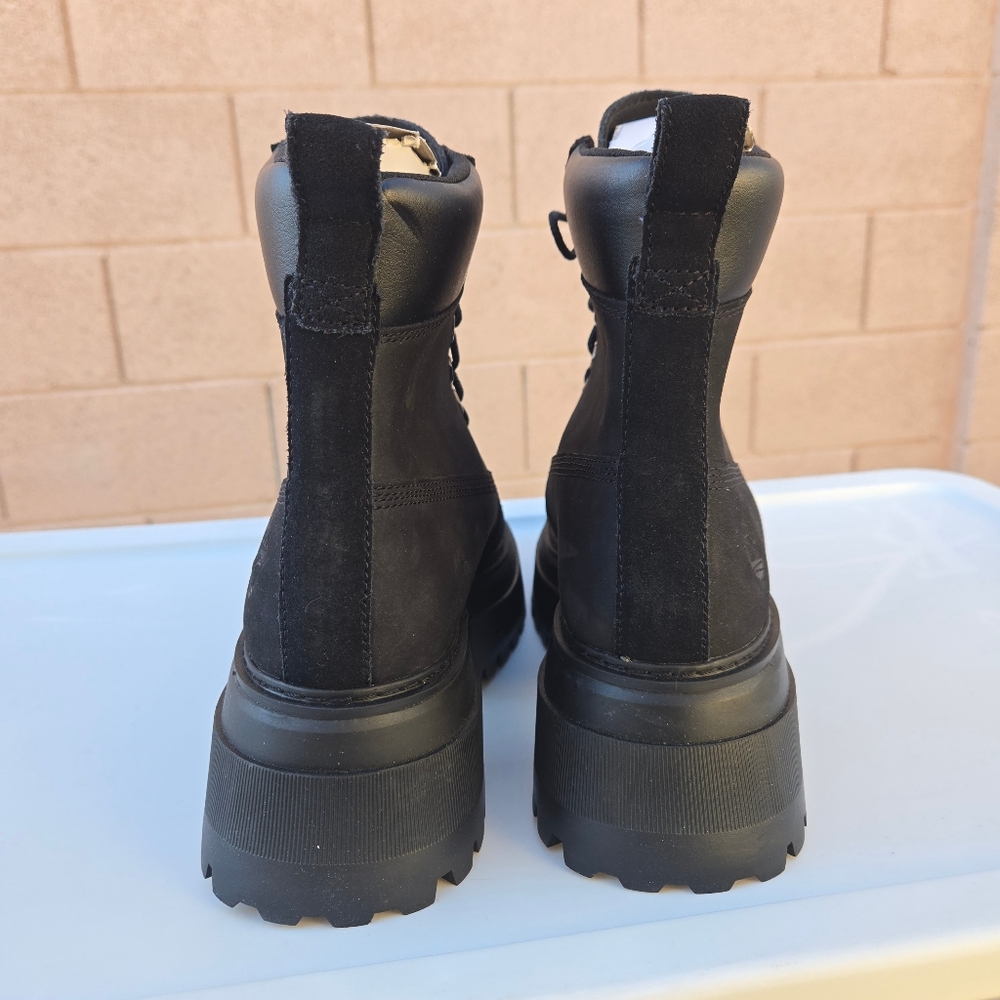 Timberland Sky Boots - Picture 15 of 15